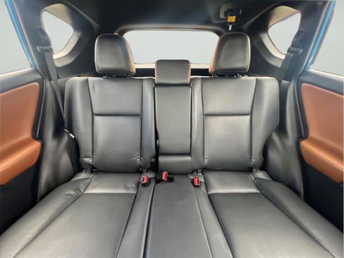 Used 2017 Toyota RAV4 SE w/ Power Special Value Package AWD/4WD image 13
