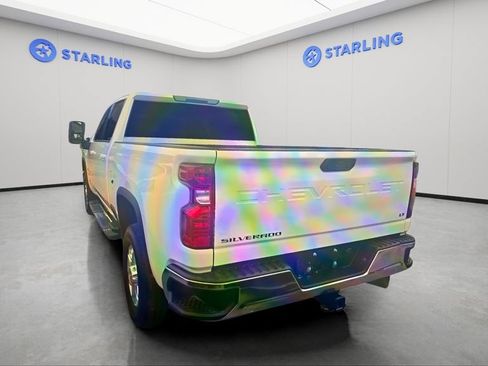 Used 2026 Chevrolet Silverado 2500 LT AWD/4WD image 2