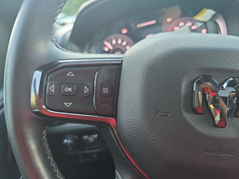 Used 2023 RAM 1500 Limited AWD/4WD image 17
