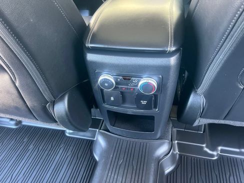 Used 2021 Ford Explorer Limited w/ Hybrid Equipment Group 310A AWD/4WD image 20