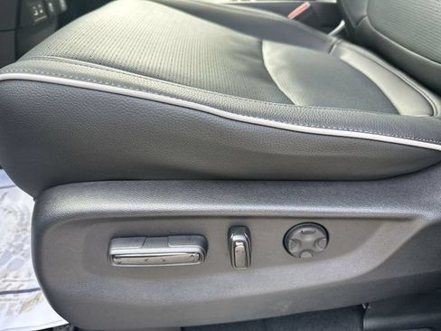 Used 2026 Honda Odyssey Elite image 16
