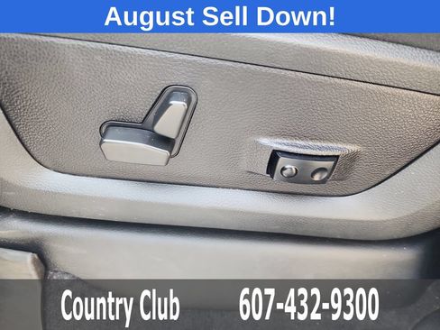 Used 2022 RAM 2500 Laramie AWD/4WD image 12