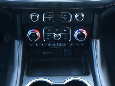 Used 2023 GMC Yukon XL AT4 w/ AT4 Premium Plus Package image 35