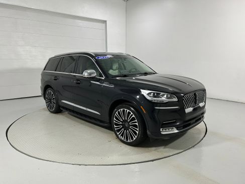 Used 2020 Lincoln Aviator Black Label w/ Dynamic Handling Package image 2