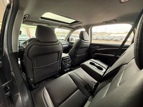 Used 2019 Acura MDX SH-AWD image 13