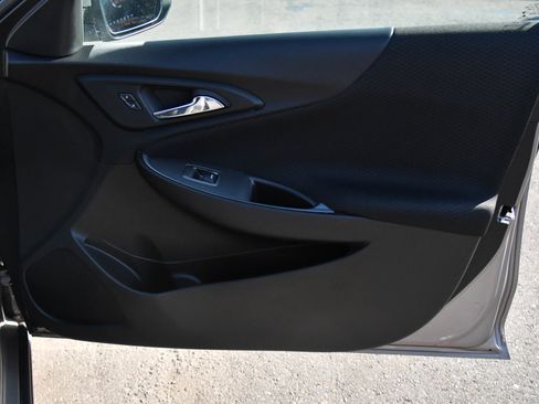 Used 2023 Chevrolet Malibu LT image 38