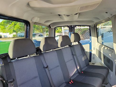 Used 2013 Mercedes-Benz Sprinter 2500 image 10