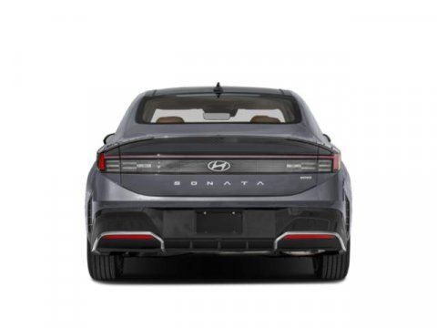 Used 2025 Hyundai Sonata Limited FWD image 8