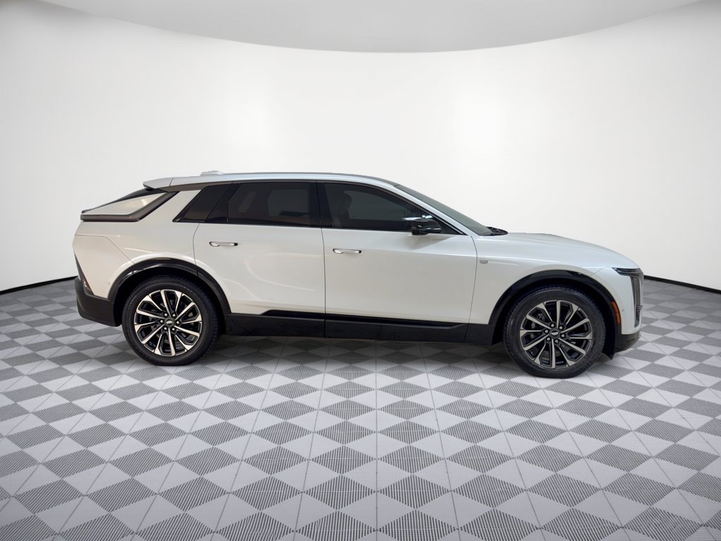 Certified 2024 Cadillac Lyriq Sport w/ LPO, Floor Liner Package AWD/4WD image 8
