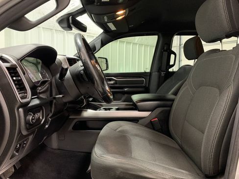 Used 2019 RAM 1500 Big Horn AWD/4WD image 16