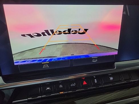 New 2025 Chevrolet Silverado 1500 LT image 28