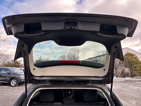 Used 2015 Ford Focus SE image 29