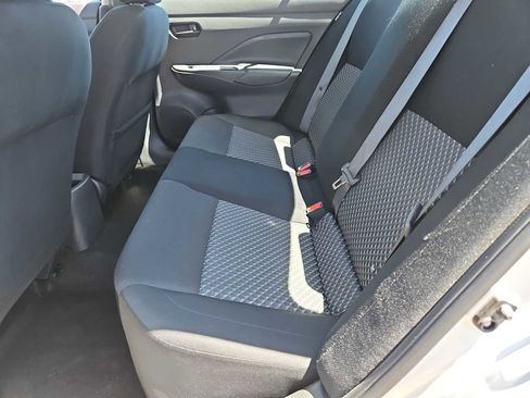 Used 2024 Nissan Versa S FWD image 19