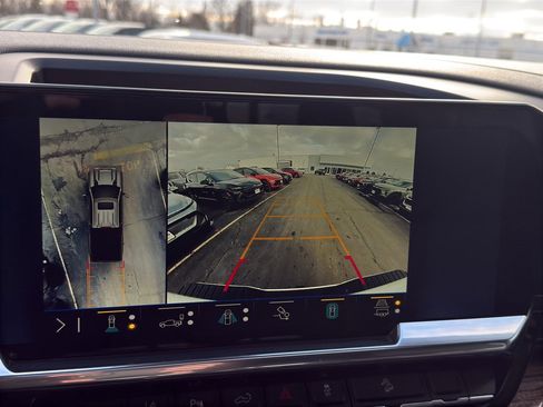 Used 2024 Chevrolet Silverado 2500 LT w/ Z71 Sport Edition image 20