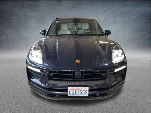 Used 2023 Porsche Macan Turbo image 19