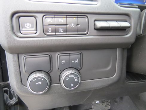 Certified 2024 Chevrolet Tahoe High Country image 22