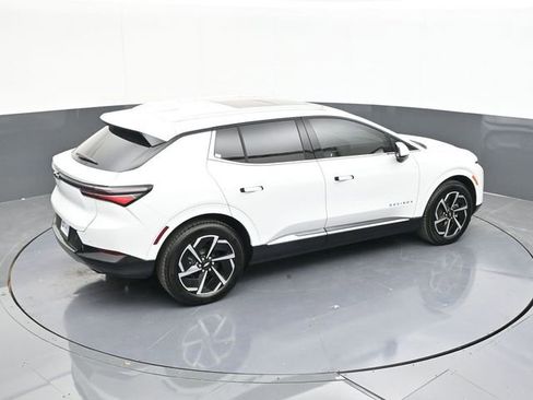 New 2025 Chevrolet Equinox EV LT image 59