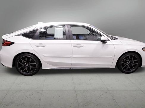 Certified 2023 Honda Civic Sport Touring image 7