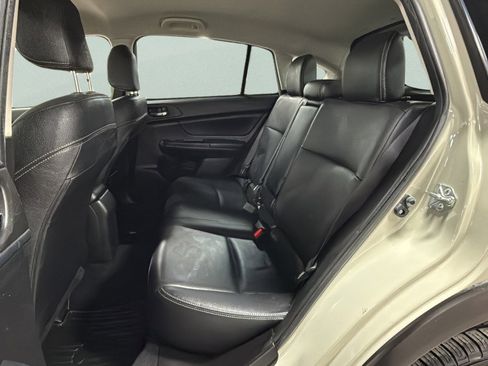 Used 2014 Subaru Crosstrek 2.0i Limited w/ Popular Package #2 image 26