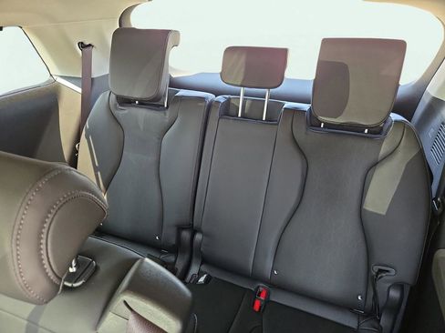 New 2026 Kia Carnival EX image 20