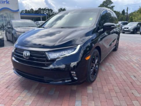 Certified 2024 Honda Odyssey Sport image 1