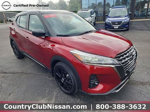 Certified 2024 Nissan Kicks SR w/ SR Premium Package FWD image 2