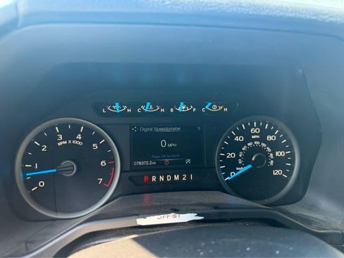 Used 2017 Ford F150 XLT w/ Equipment Group 301A Mid AWD/4WD image 8