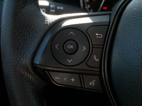 Used 2024 Toyota RAV4 XLE image 26