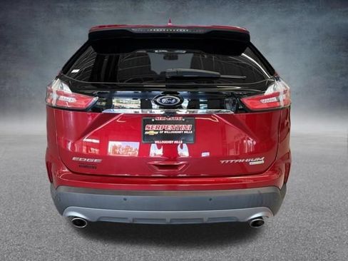 Used 2020 Ford Edge Titanium FWD image 9