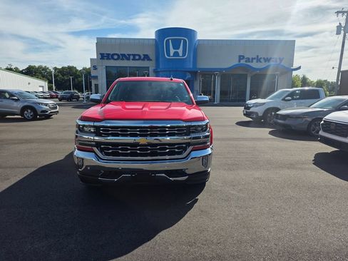 Used 2018 Chevrolet Silverado 1500 LTZ w/ Sport Package AWD/4WD image 8