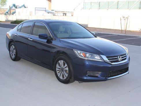 Used 2015 Honda Accord LX image 3