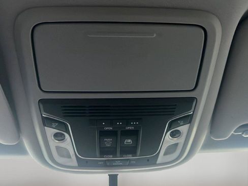 Used 2019 Honda Ridgeline RTL image 8