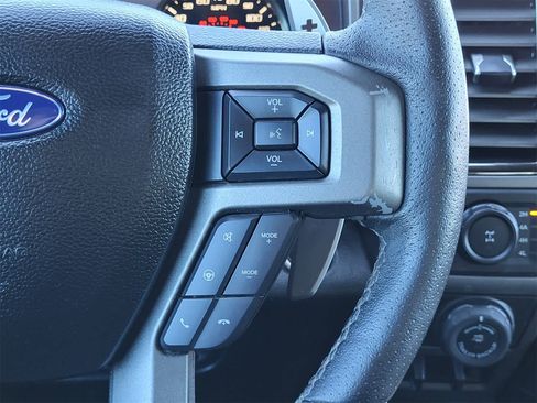 Used 2018 Ford F150 Raptor w/ Equipment Group 802A Luxury image 18