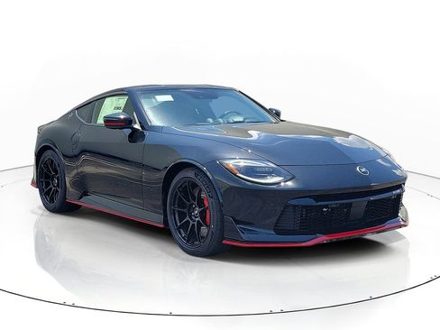 New 2027 Nissan Z Performance RWD image 3