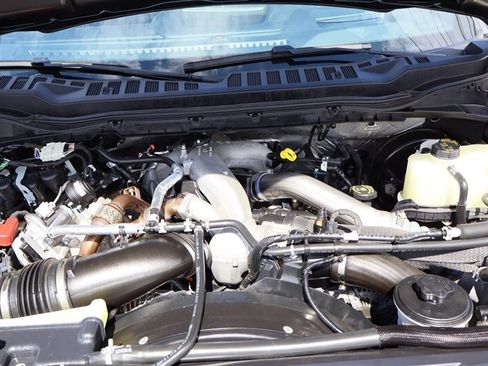 Used 2024 Ford F350 Platinum AWD/4WD image 18