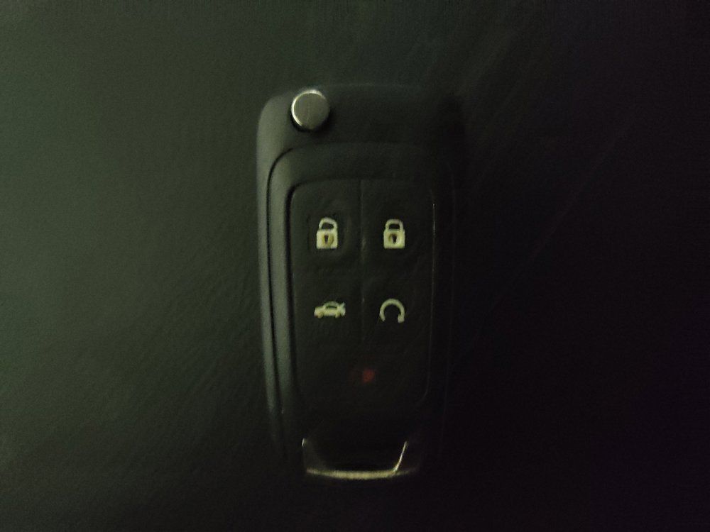 Used 2019 Chevrolet Impala LT FWD image 32