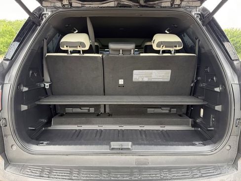 Used 2024 Toyota Sequoia Capstone AWD/4WD image 33