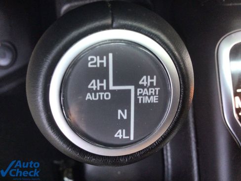 Used 2022 Jeep Wrangler Unlimited Sahara 4xe w/ Cold Weather Group image 30