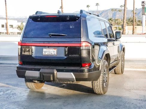 Used 2024 Lexus GX 550 550 Overtrail image 8