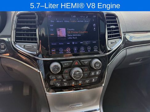 Used 2019 Jeep Grand Cherokee Overland image 18