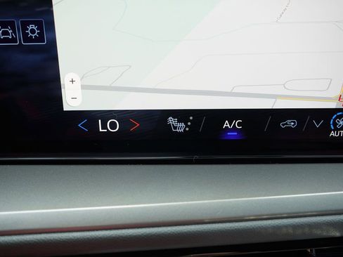 New 2026 Chevrolet Traverse LT w/ Driver Confidence Package image 15