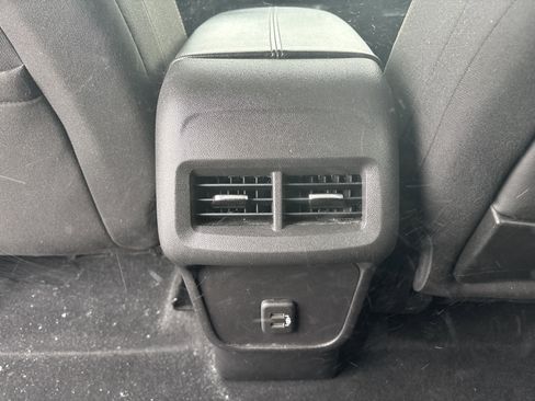 Used 2021 GMC Terrain SLE w/ Driver Convenience Package image 30