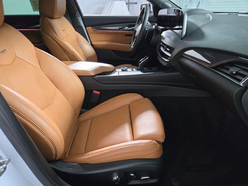 Used 2026 Cadillac CT5 Premium Luxury RWD image 16
