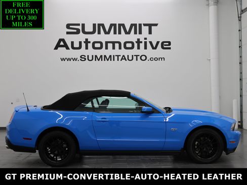 Used 2010 Ford Mustang GT Premium RWD image 1
