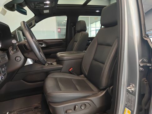 Used 2024 Chevrolet Tahoe Z71 w/ Z71 Off-Road Package image 12