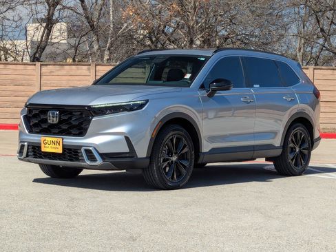 Used 2024 Honda CR-V Sport Touring image 8