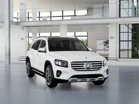 New 2026 Mercedes-Benz GLB 250 4MATIC image 9