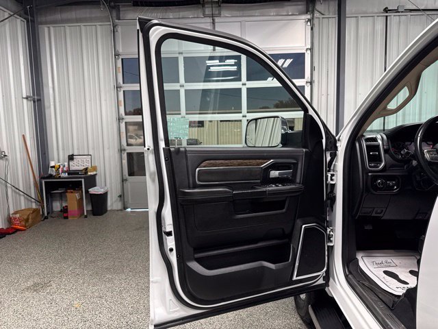 Used 2021 RAM 2500 Laramie AWD/4WD image 7