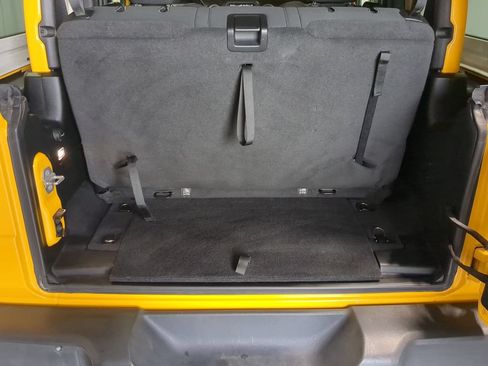 Used 2020 Jeep Wrangler Sport AWD/4WD image 36