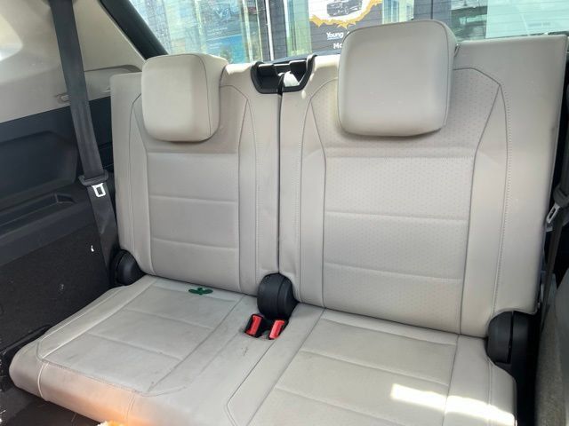 Used 2019 Volkswagen Tiguan SE w/ 3rd Row Seat Package AWD/4WD image 19